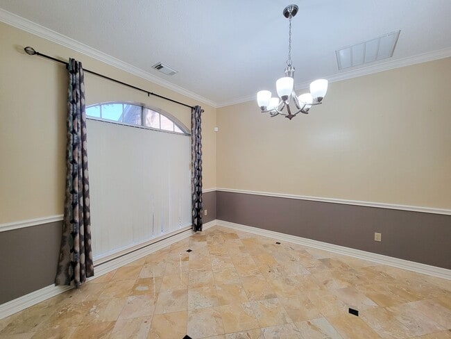 Building Photo - Welcome home to this beautiful 2 story on a cul de sac lot! Fresh paint and Stainless steel appli...