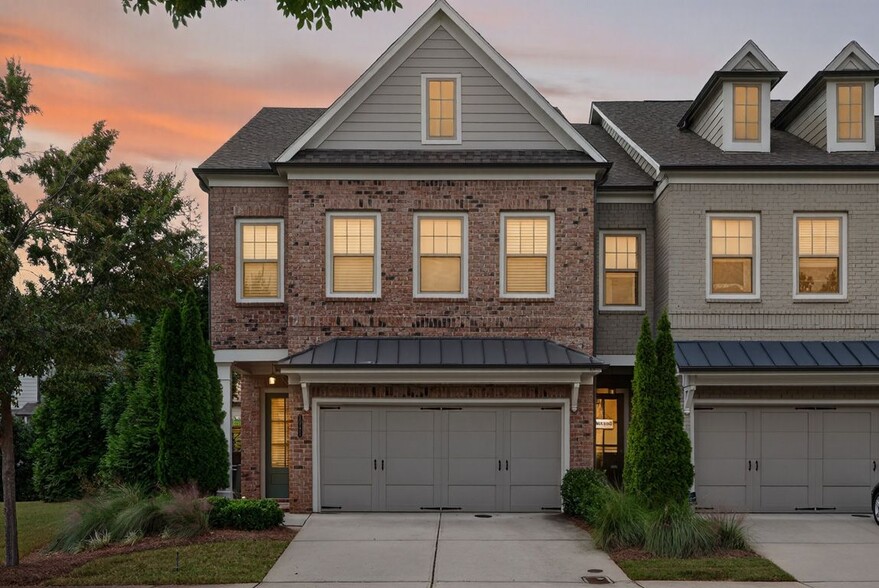 Primary Photo - 10171 Windalier Wy