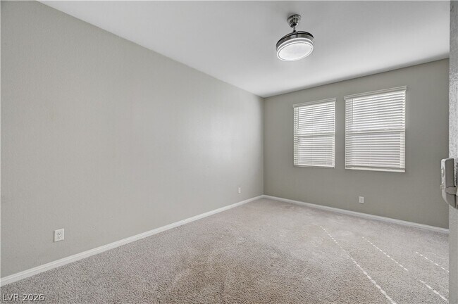 Building Photo - 4275 Tarim St
