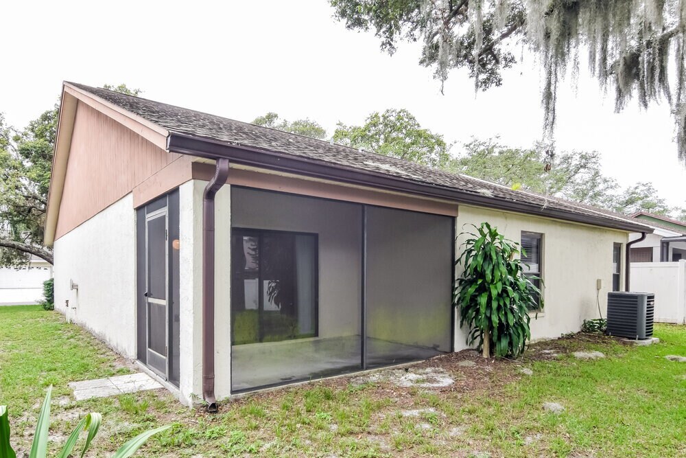 Building Photo - 2526 Wrencrest Cir