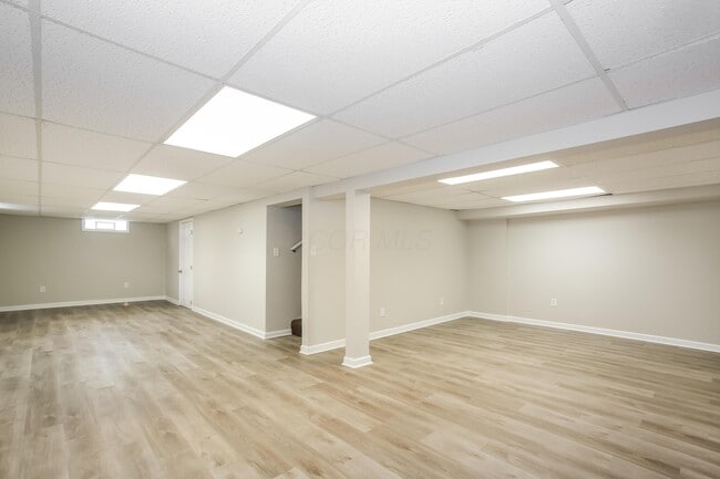 Building Photo - 241 Southard Dr