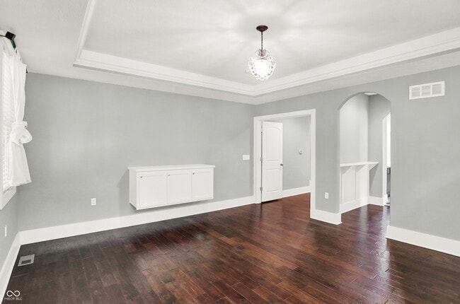 Building Photo - 16893 Oak Manor Dr