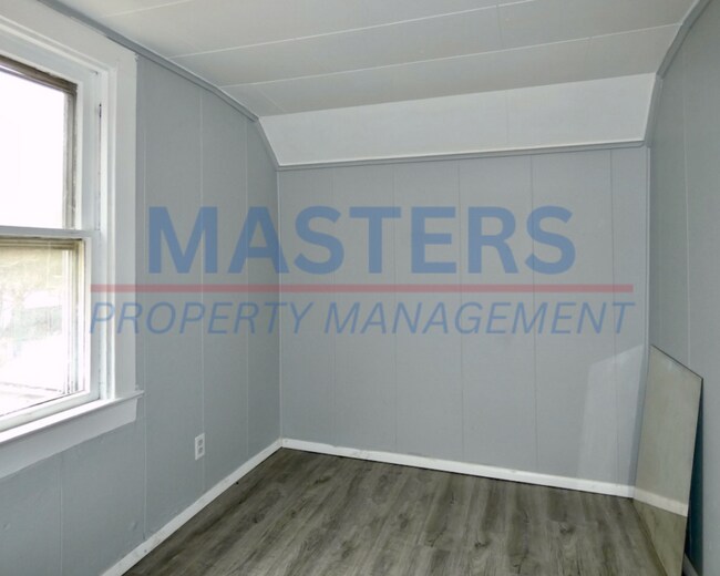 Building Photo - 237 Yondota St