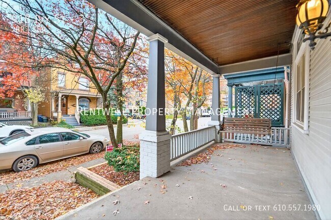 Building Photo - 918 Ivy St