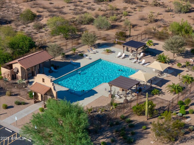 Building Photo - 10806 E Peralta Canyon Dr