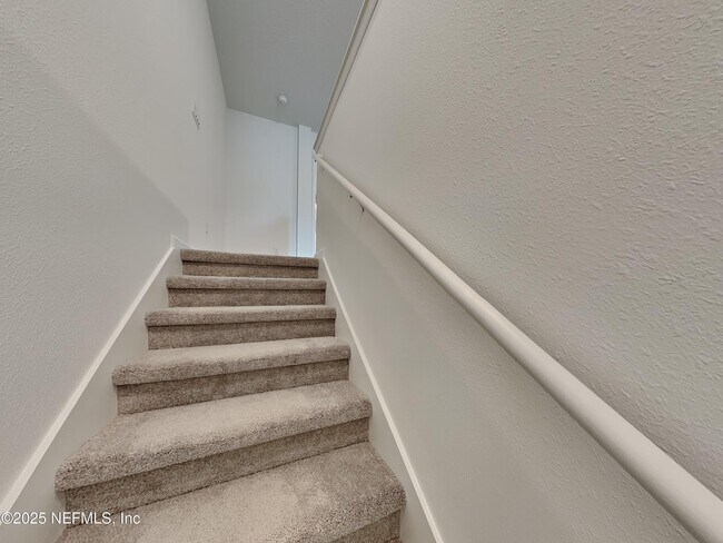 Building Photo - 2165 Windward Cay Ln