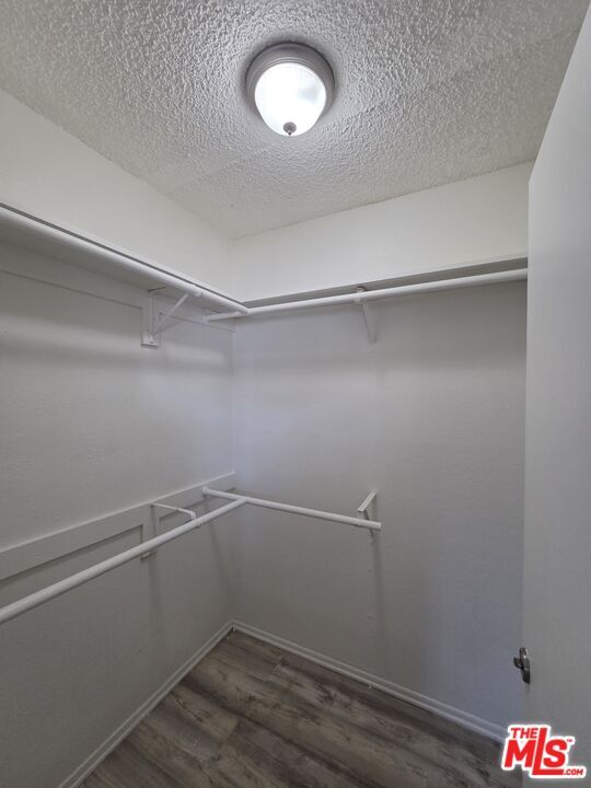 Building Photo - 1216 W 77th St