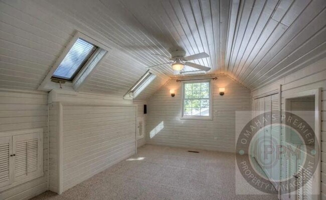 Building Photo - Beautiful 4 Bed 2 Bath Millard Home