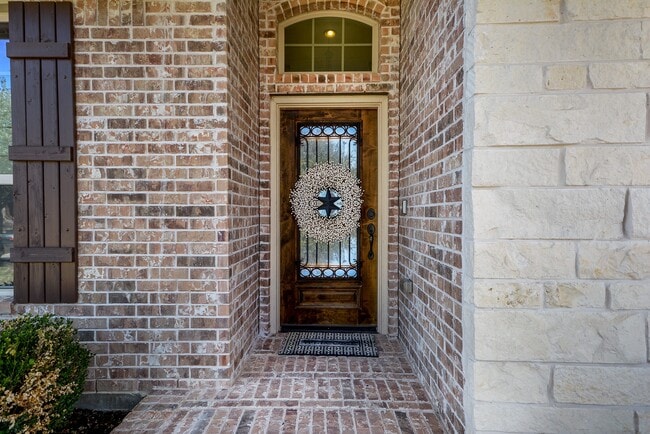 Building Photo - 2519 Kinsgate Forest Dr