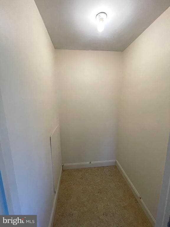 Building Photo - 301 Worthington Dr