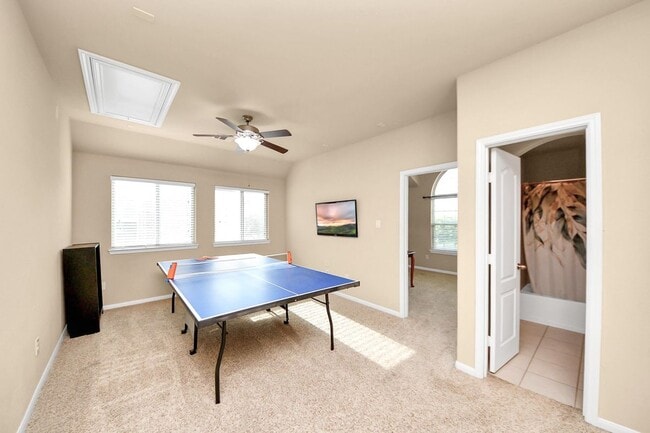 Building Photo - 28523 Pleasant Forest Dr