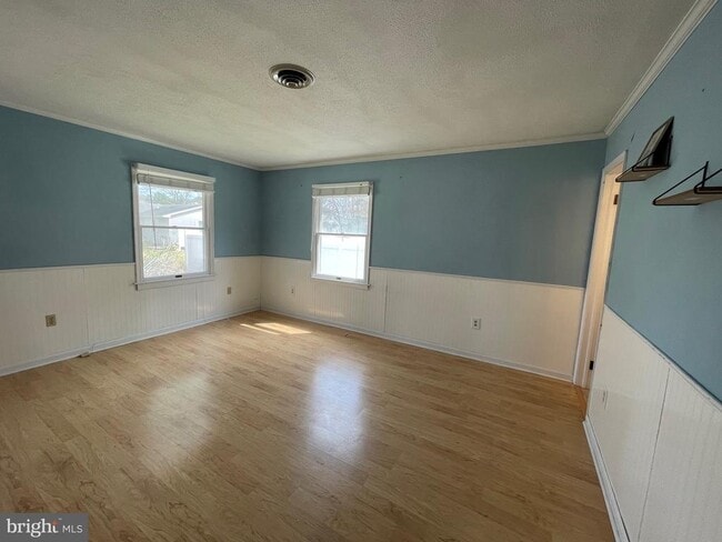 Building Photo - 32837 Bauska Dr