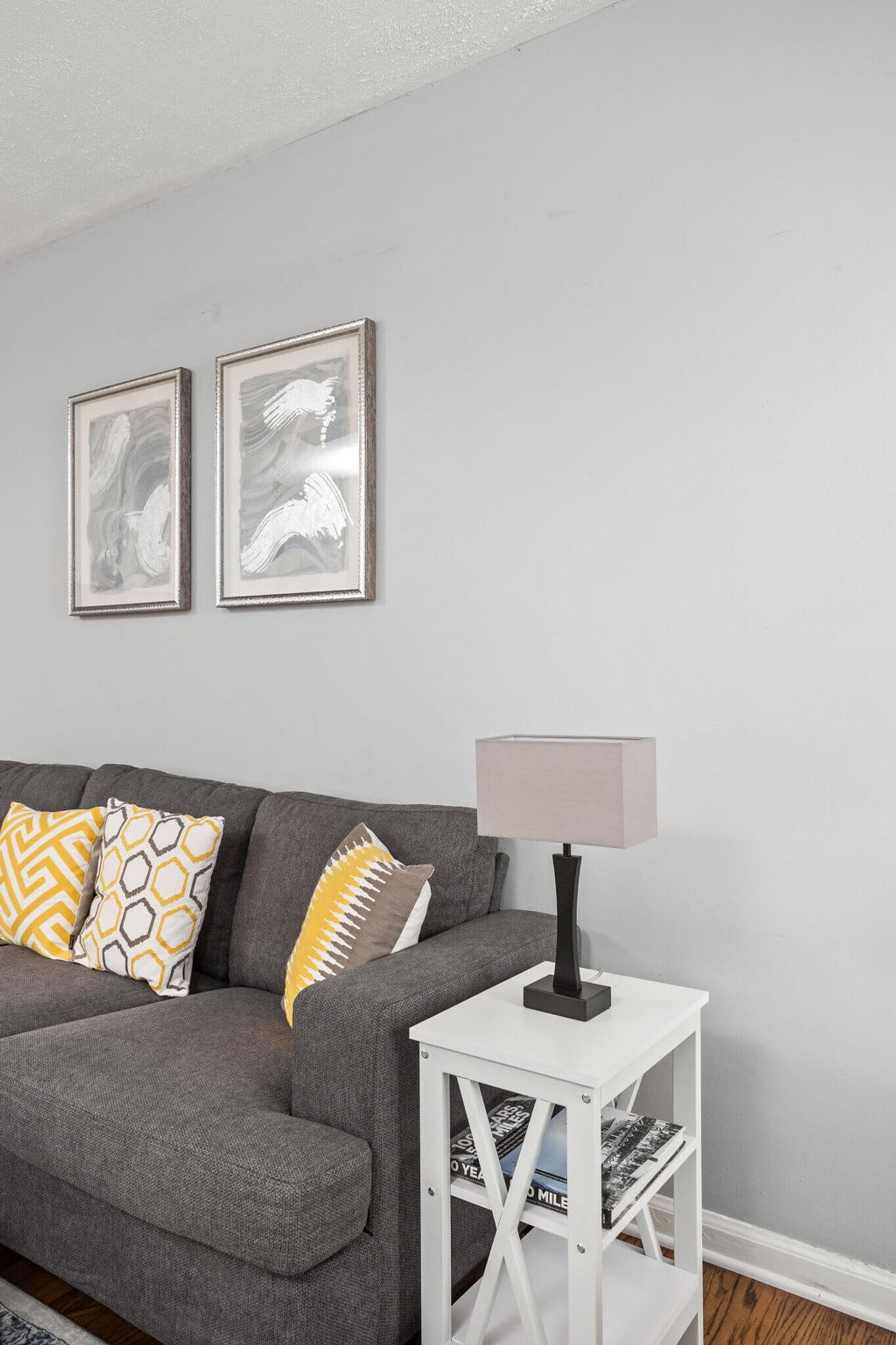 Building Photo - 2307 E 65th St