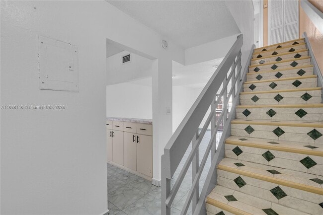 Building Photo - 2261 W 53rd St