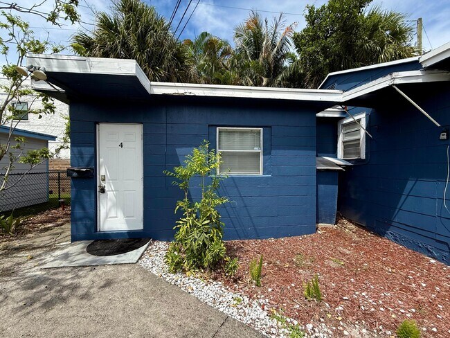 Building Photo - 517 Kanuga Dr