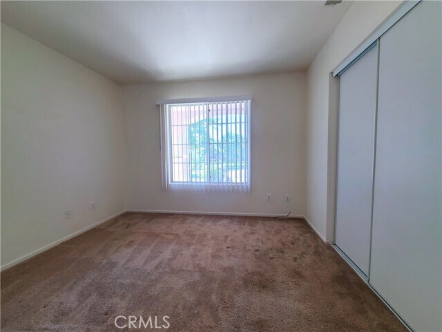 Building Photo - 1204 Sycamore Ct