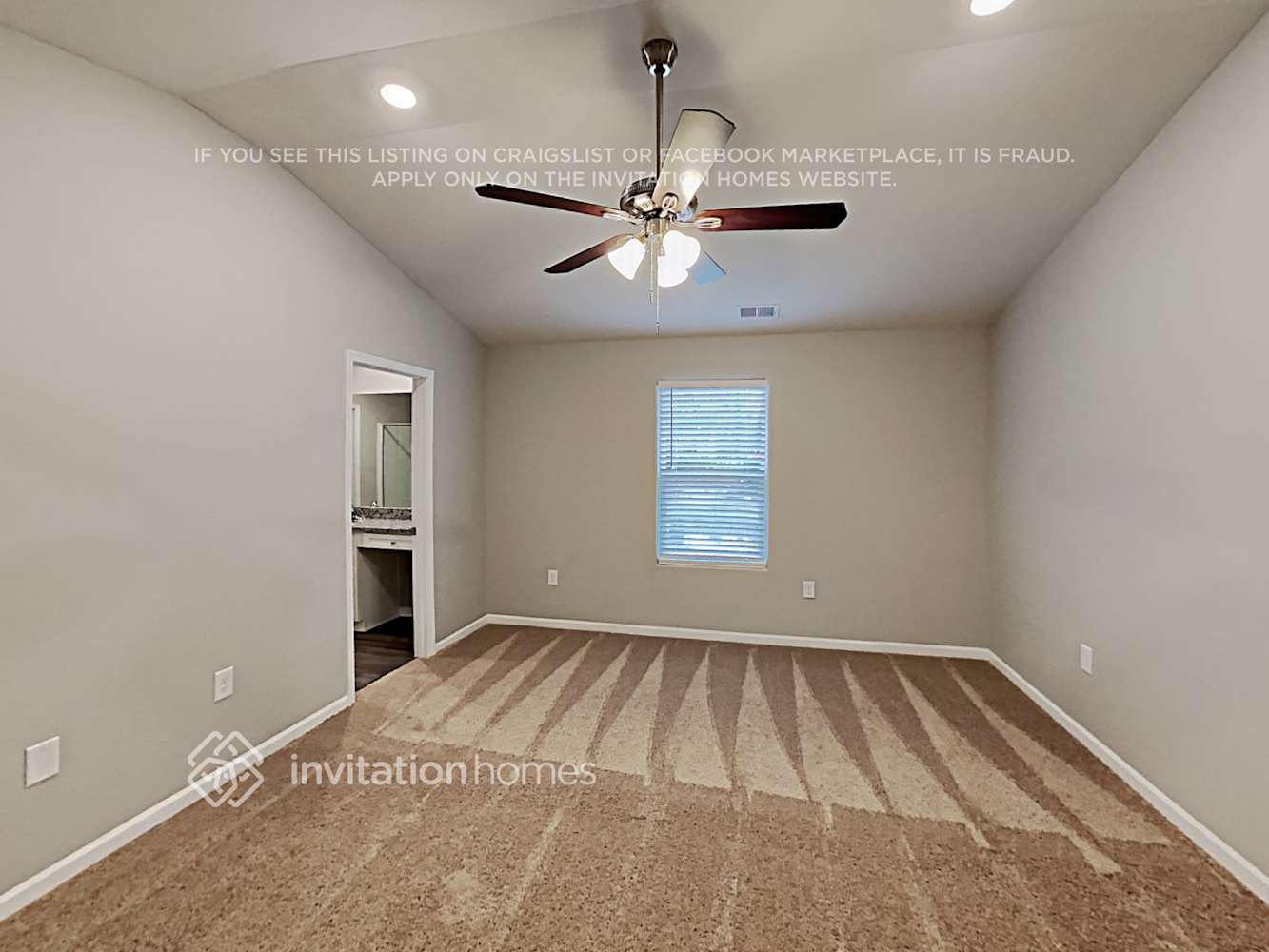 Building Photo - 589 Belcaro Dr