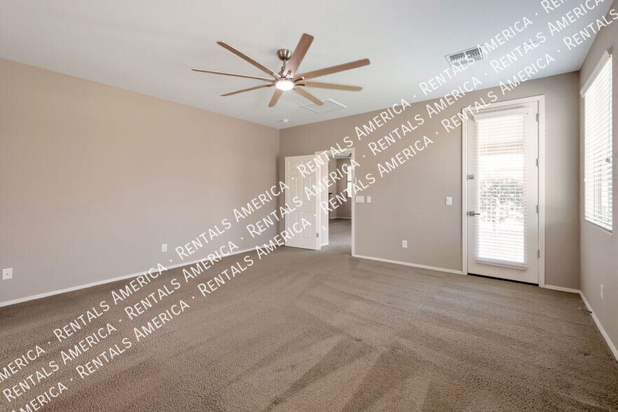 Building Photo - 21442 E Saddle Ct