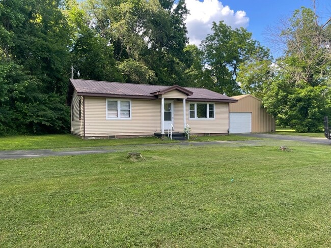 Primary Photo - 1284 KY-80