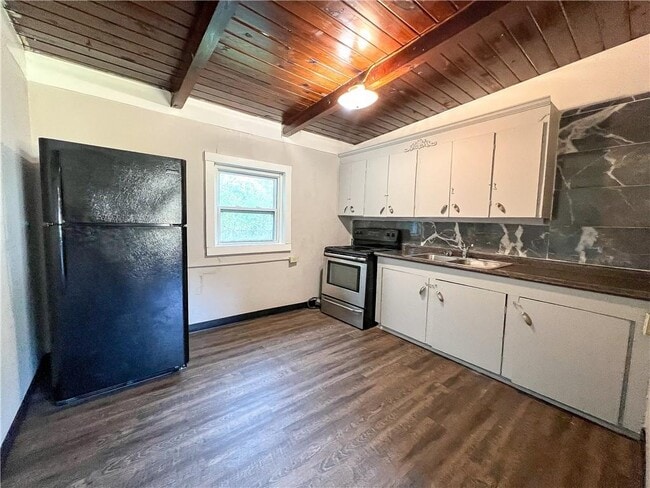 Building Photo - 226 Hildersheim Dr