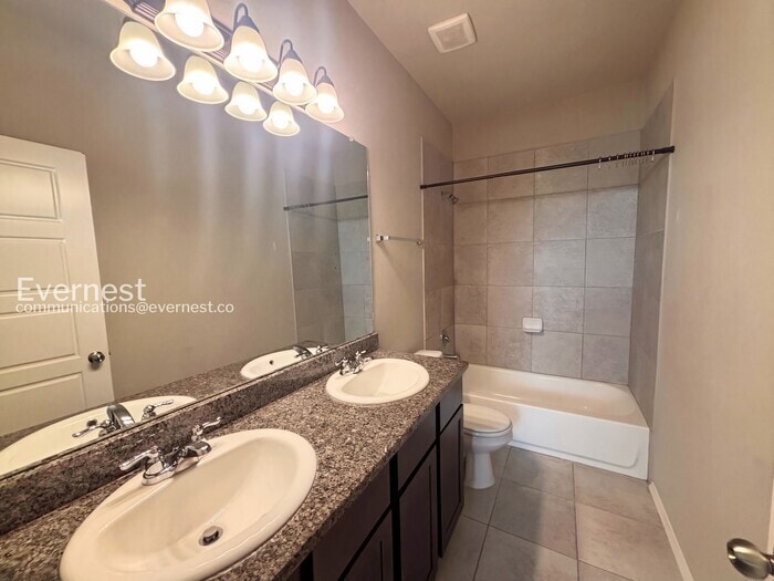 Building Photo - 1722 Davidson Rnch Dr