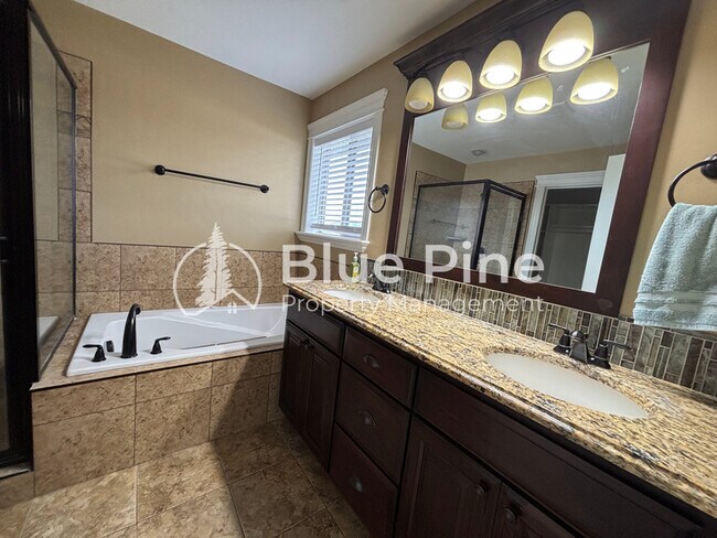 Building Photo - 6020 Bryson Ln