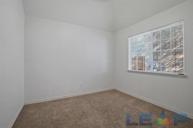 Building Photo - 8704 Moss Hill Rd