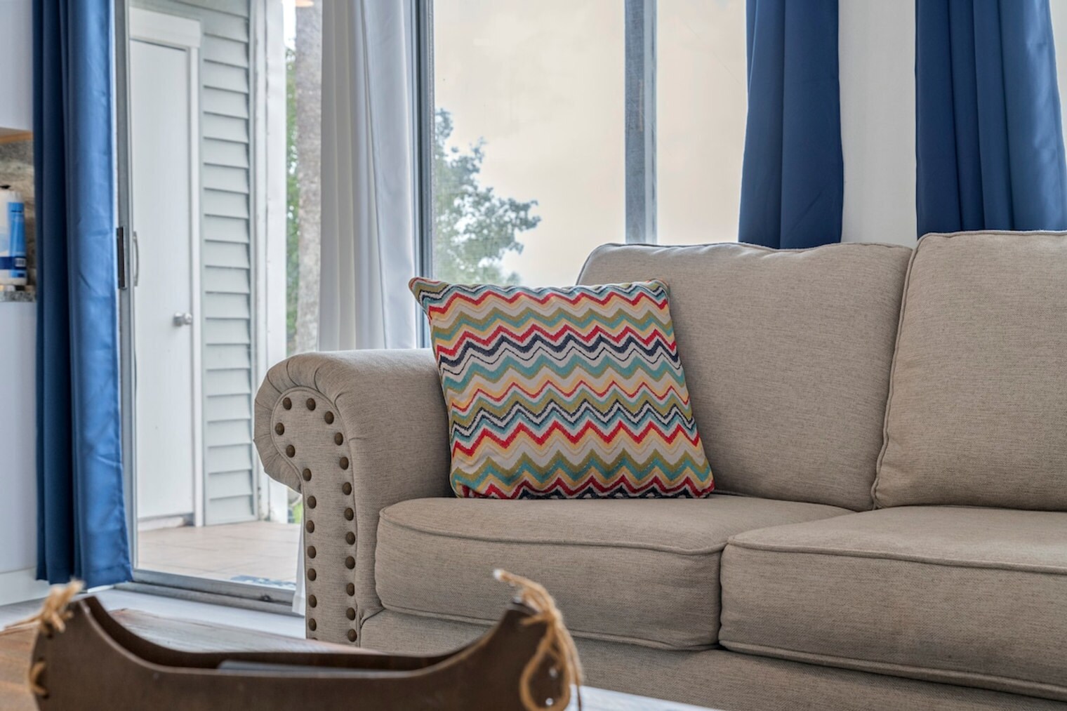 Building Photo - 4000 Gulf Terrace Dr