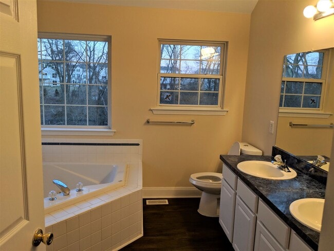 Building Photo - Elegant 5-Bedroom Colonial with Canal View...