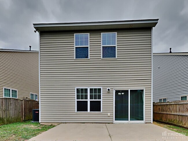 Building Photo - 364 Eastfair Dr