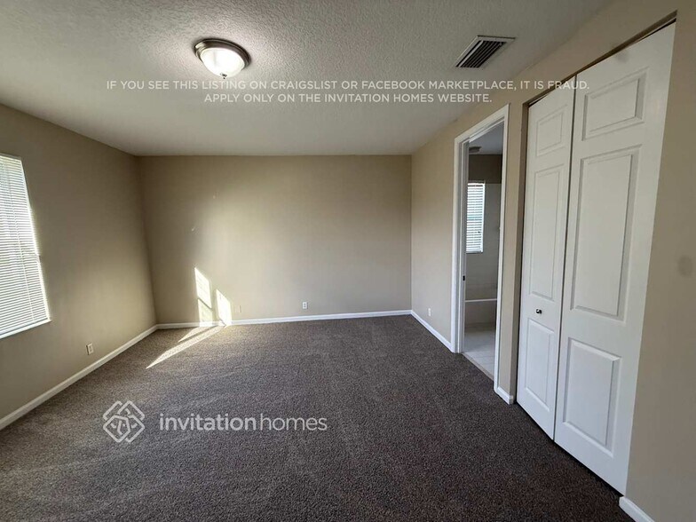 Building Photo - 9279 Madewood Ct