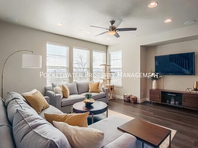Building Photo - 8875 Yates Dr