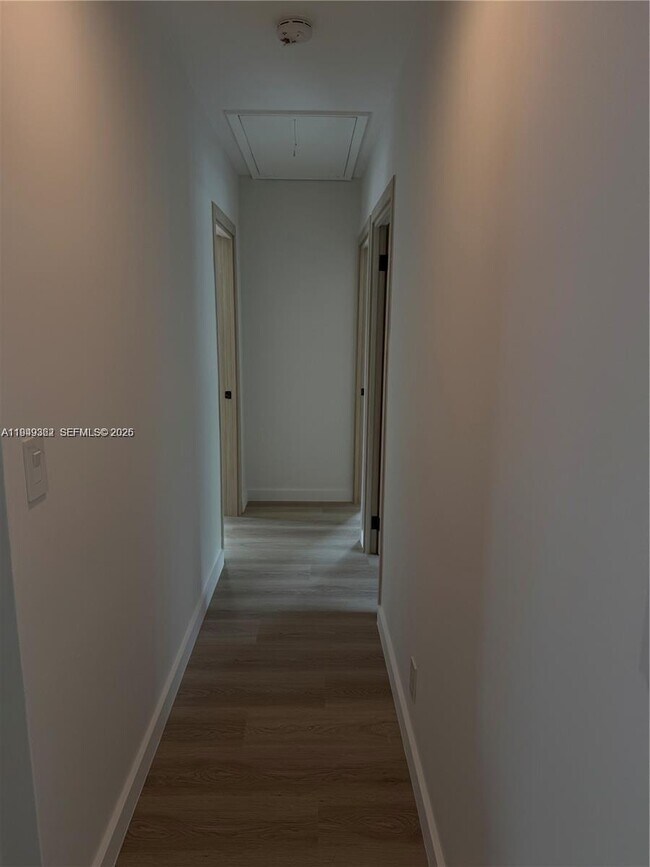 Building Photo - 675 NE 93rd St