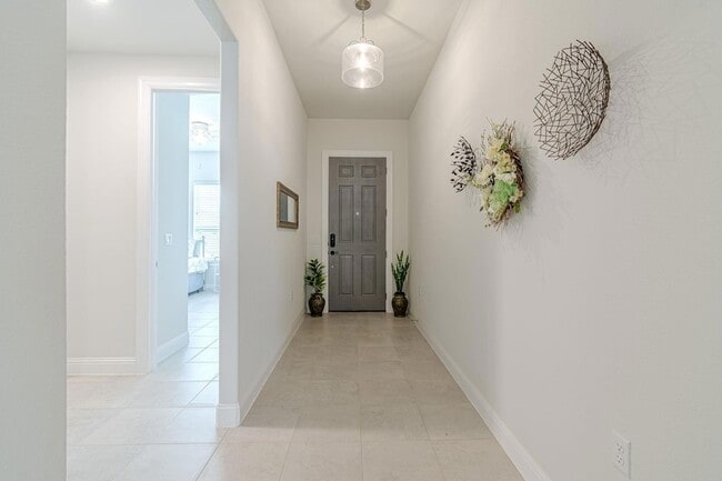 Building Photo - 144 Trotting Bear Ln