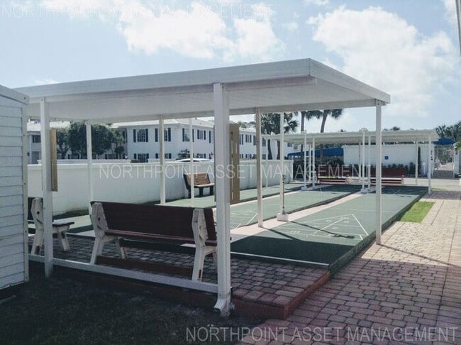 Building Photo - Charming 2BR 1BA Home w/ Pool Access in Fort Lauderdale