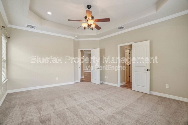 Building Photo - 11326 Begonia rock