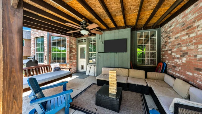 Building Photo - 3209 Normandy Dr