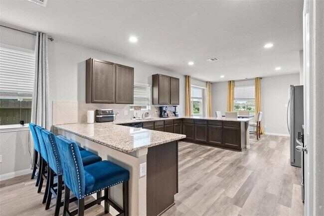 Building Photo - 24926 Bastiani Canvas Ln