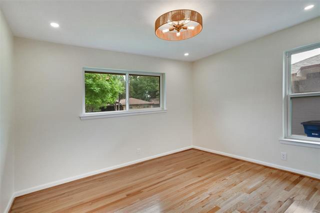 Building Photo - 2608 Klondike Dr