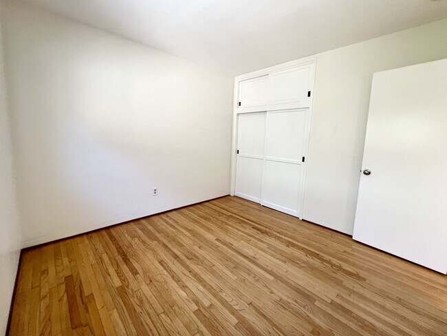 Building Photo - 604 Pennsylvania Ave