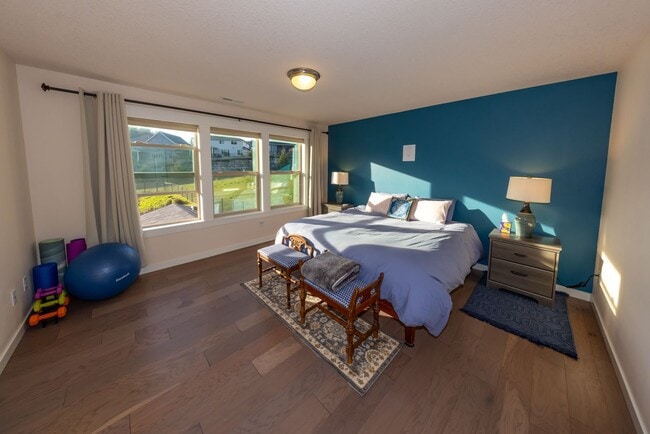 Building Photo - Beautiful Gated 3-Bedroom Home in Camas – Loft/family room, Bonus room, and Outdoor Living!