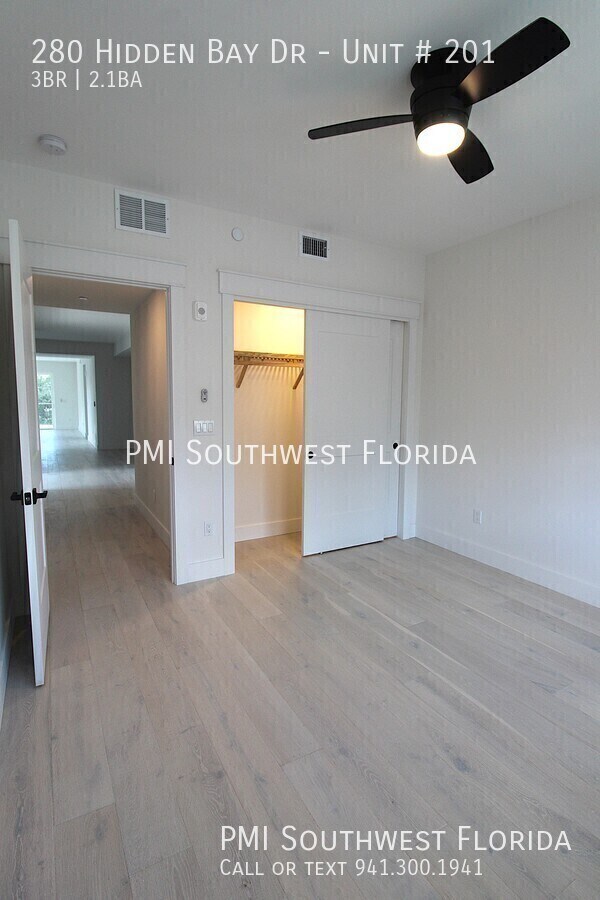 Building Photo - 280 Hidden Bay Dr