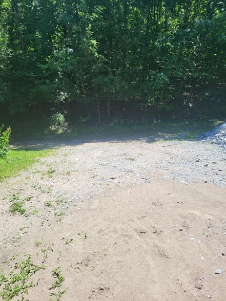 Building Photo - 2608 Ransom Rd