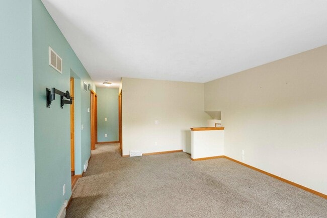 Building Photo - 4518 American Ash Dr