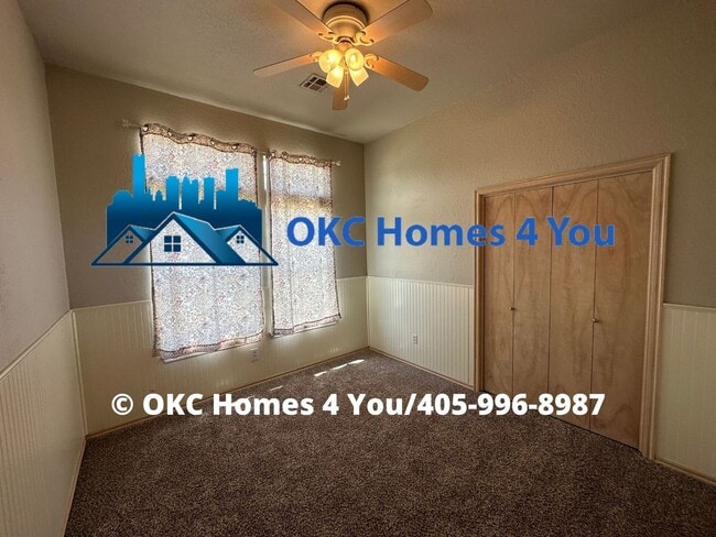 Building Photo - Beautiful 3 Bed 2 Bath in Twin Oaks