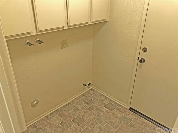 Building Photo - 10581 Sunburst Dr