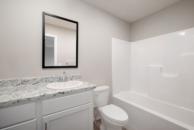 Building Photo - Newly built 3 bedroom-Westbury Gardens!