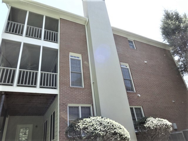 Building Photo - 5588 Forkwood Dr NW