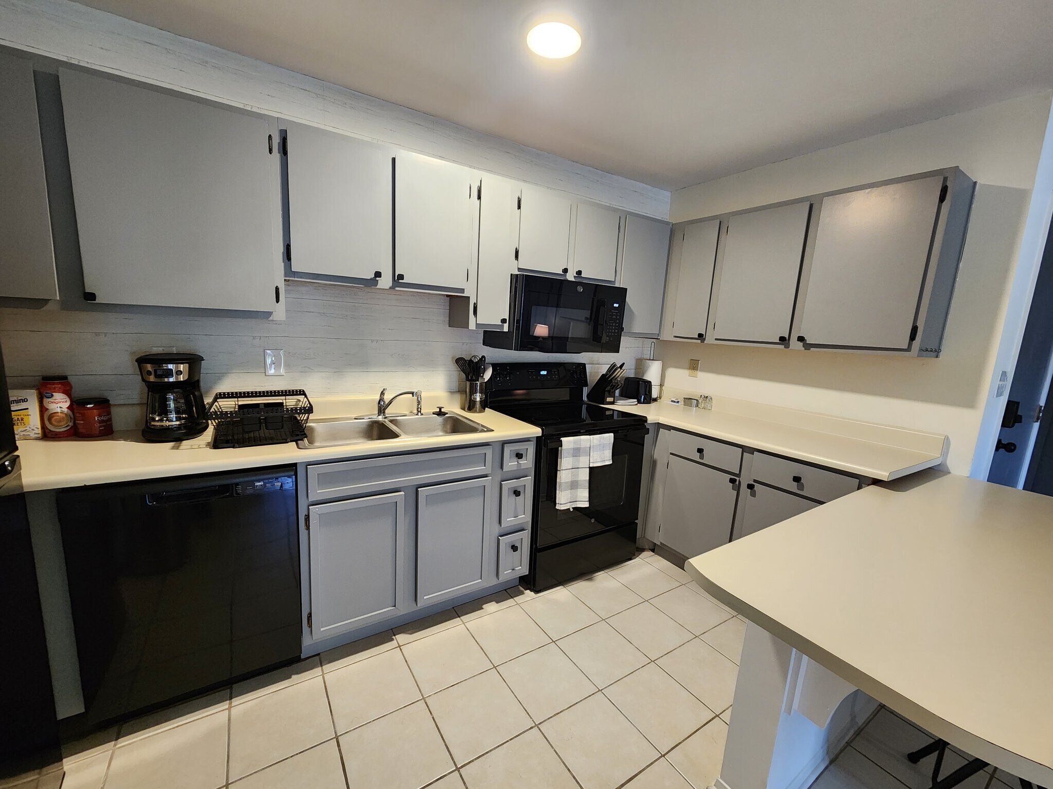 Building Photo - 6618 Willow Pointe Dr NW