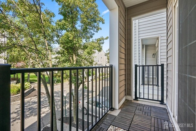 Building Photo - 107 Brittany Ct